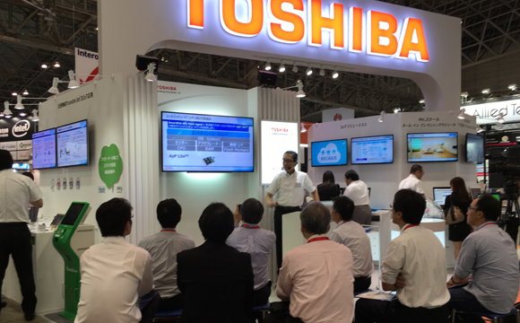 Interop Tokyo 23rd�@���Ńu�[�X�̎ʐ^