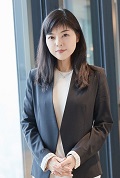 特別講演講師
